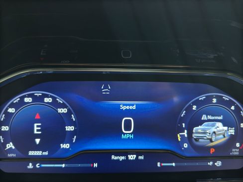 Used 2023 Chevrolet Silverado 1500 LTZ w/ LTZ Convenience Package II image 12