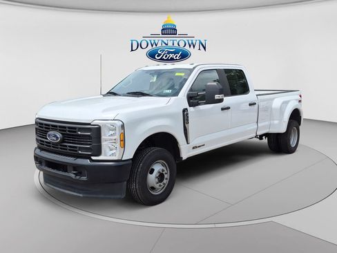Used 2024 Ford F350 XL AWD/4WD image 4
