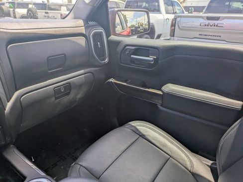 Used 2019 Chevrolet Silverado 1500 LT Trail Boss AWD/4WD image 19