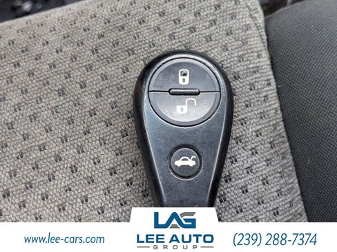 Used 2005 Subaru Outback 2.5i image 24