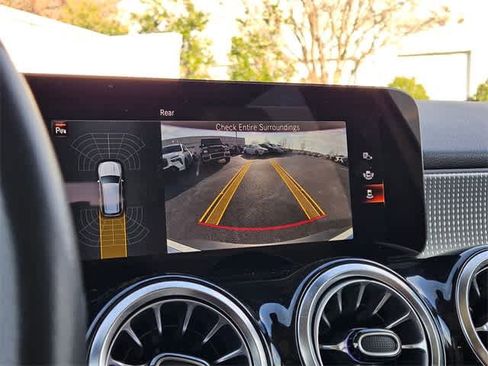 Used 2023 Mercedes-Benz EQB 250+ EQB 250+ w/ Exclusive Package image 29