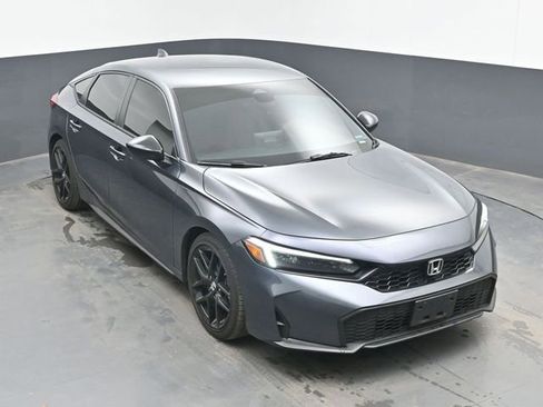 Used 2025 Honda Civic Sport image 13