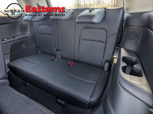 New 2026 Nissan Pathfinder Platinum image 22