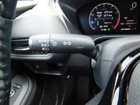 Used 2022 Honda Civic EX image 30