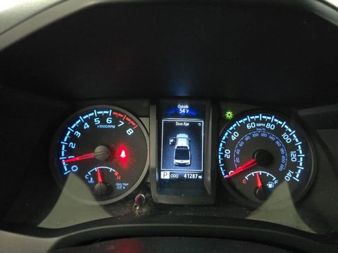 Used 2023 Toyota Tacoma SR image 10