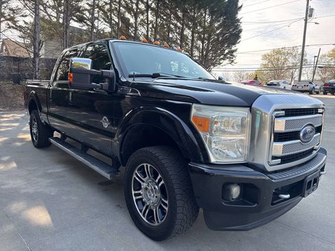 Used 2013 Ford F250 Platinum image 6