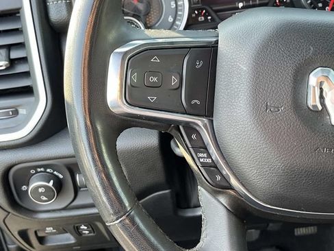 Used 2025 RAM 1500 Laramie AWD/4WD image 29