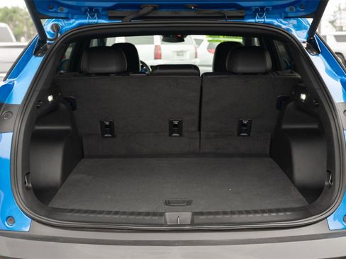 Used 2024 Chevrolet Blazer EV LT image 36