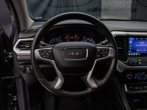 Used 2021 GMC Acadia SLE image 24