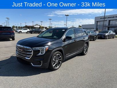 Used 2023 GMC Terrain SLT w/ Infotainment Package II