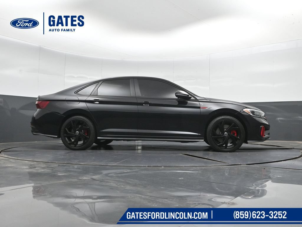 Used 2024 Volkswagen Jetta GLI Autobahn FWD image 38