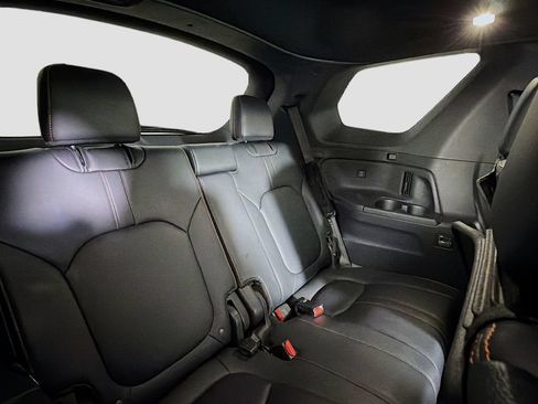 Used 2023 Honda Pilot TrailSport image 28