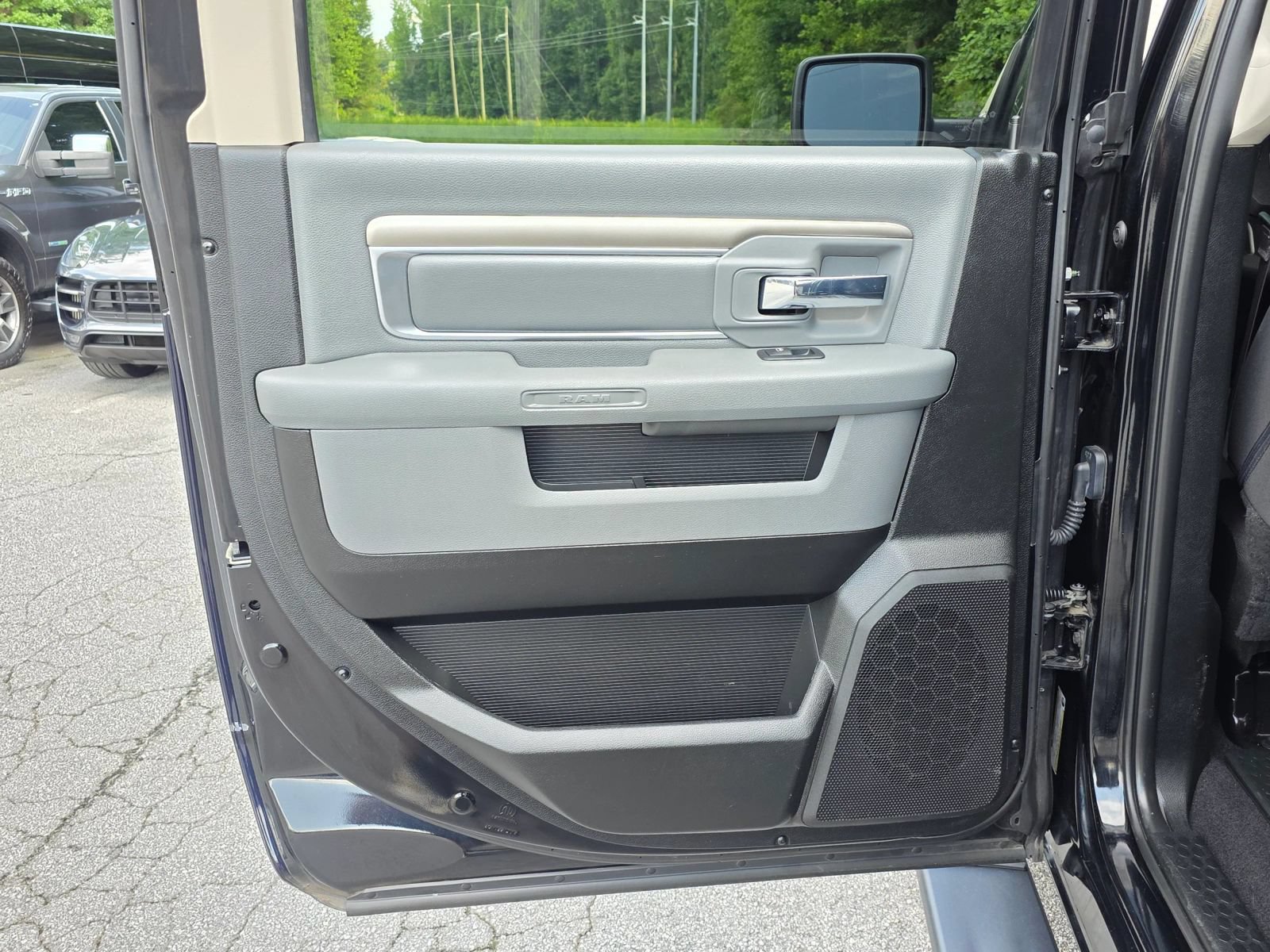 Used 2019 RAM 1500 Warlock AWD/4WD image 23