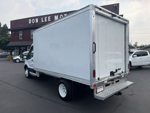 Used 2019 Ford Transit 350 156 DRW RWD image 2