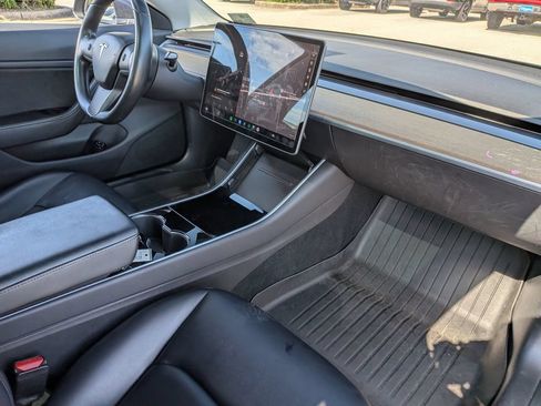 Used 2018 Tesla Model 3 Long Range AWD/4WD image 31