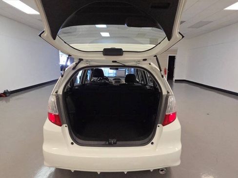 Used 2010 Honda Fit Sport image 8