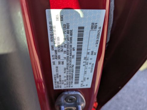 Used 2023 Ford Escape ST-Line image 35