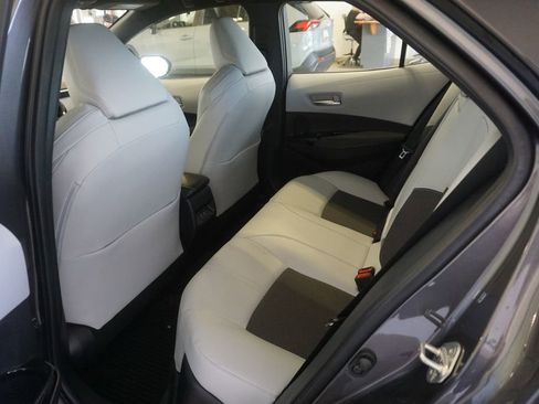Used 2025 Toyota Corolla XSE FWD image 19