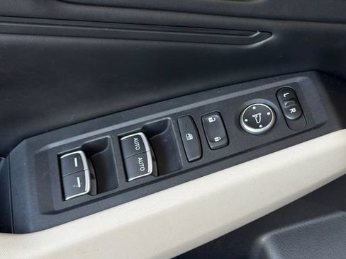 Certified 2024 Honda Accord EX image 13