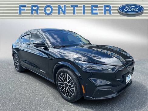 Used 2024 Ford Mustang Mach-E Premium AWD/4WD image 8