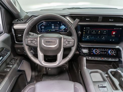 Used 2025 GMC Sierra 2500 Denali w/ Denali Reserve Package image 13