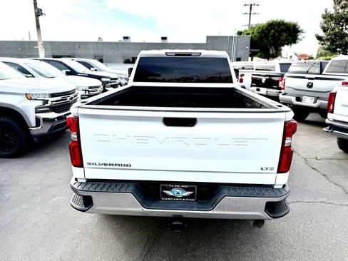 Used 2024 Chevrolet Silverado 2500 LTZ image 9