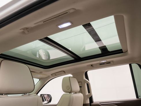 Used 2021 GMC Yukon Denali image 19