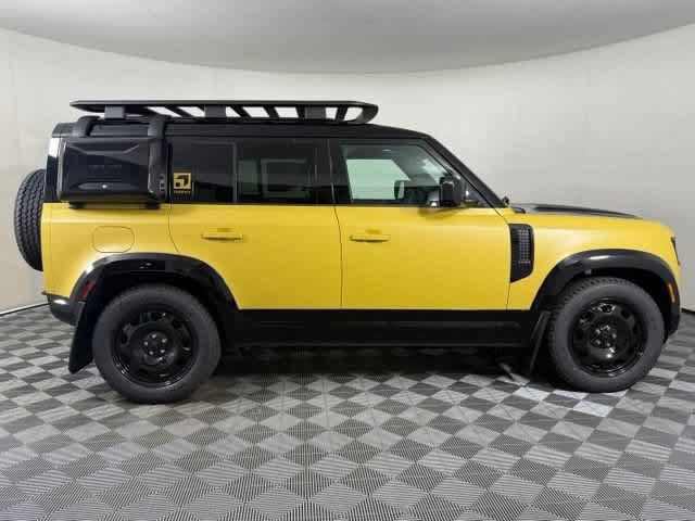 New 2026 Land Rover Defender 110 Trophy Edition AWD/4WD image 8