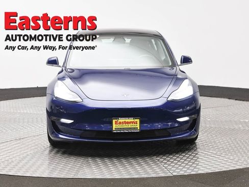 Used 2018 Tesla Model 3 Long Range AWD/4WD image 2