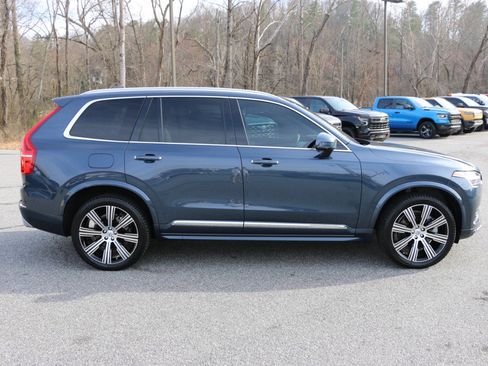 Used 2021 Volvo XC90 T8 Inscription image 9