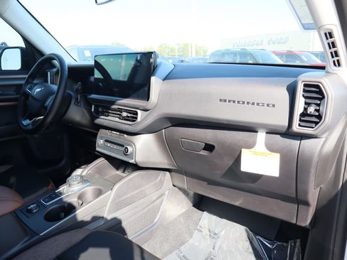 New 2025 Ford Bronco Sport Outer Banks w/ Outer Banks Tech Package+ image 17