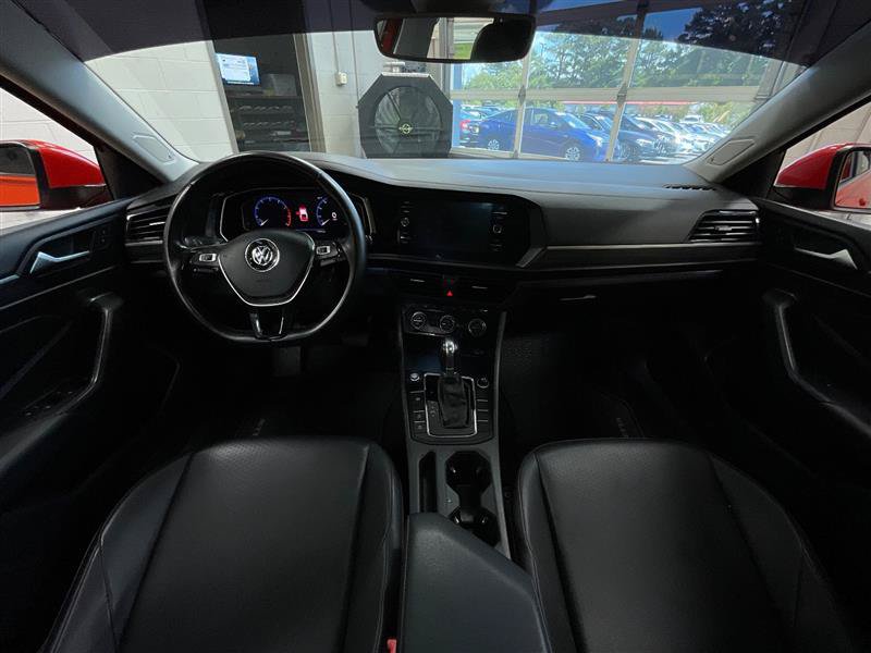 Used 2019 Volkswagen Jetta SEL FWD image 24