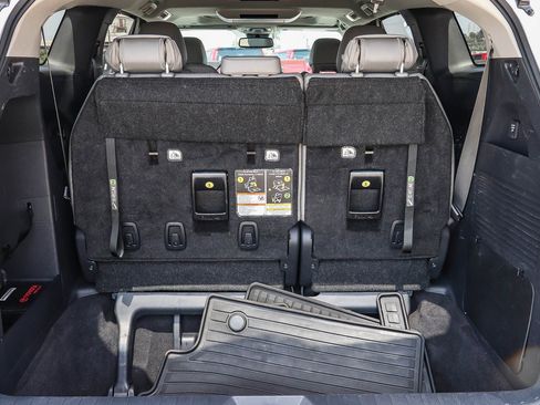 Certified 2025 Toyota Sienna XLE w/ XLE Plus Package FWD image 28