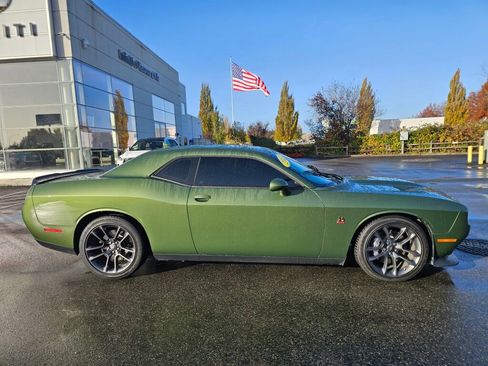Used 2021 Dodge Challenger R/T Scat Pack image 8