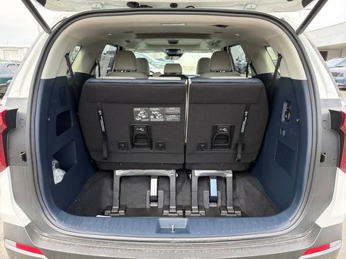 New 2026 Kia Carnival SX FWD image 25