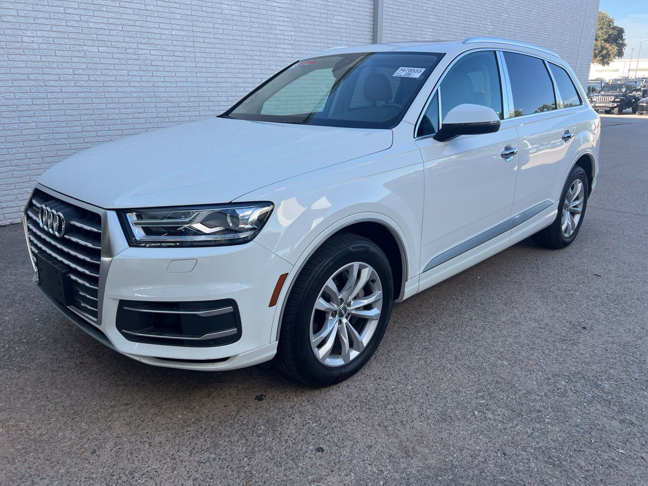 Used 2019 Audi Q7 3.0T Premium w/ Convenience Package AWD/4WD image 1