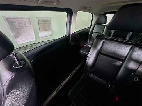 Used 2016 Mercedes-Benz Metris Passenger image 12