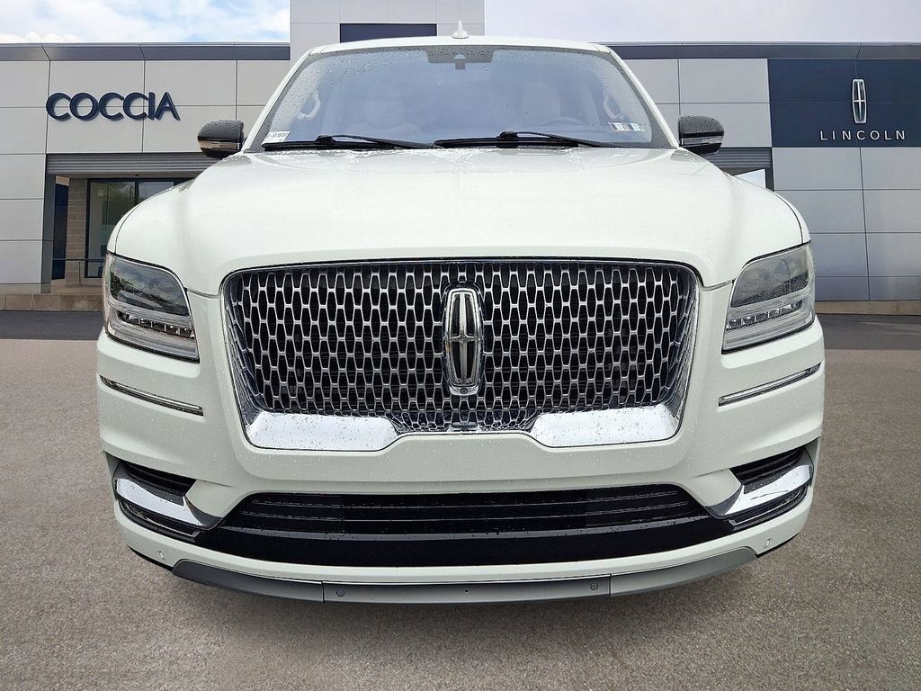 Certified 2020 Lincoln Navigator Reserve w/ Equipment Group 201A Reserve AWD/4WD image 2