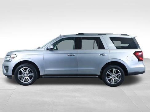 Certified 2023 Ford Expedition Limited image 9