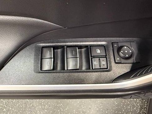 Certified 2025 Toyota RAV4 XLE AWD/4WD image 11