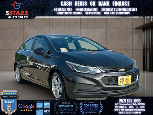 Used 2017 Chevrolet Cruze LT image 1