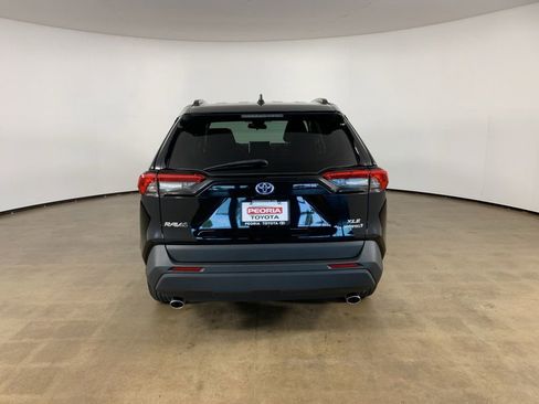 Used 2023 Toyota RAV4 XLE w/ Convenience Package AWD/4WD image 10