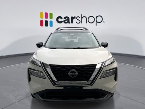 Used 2023 Nissan Rogue SL AWD/4WD image 8