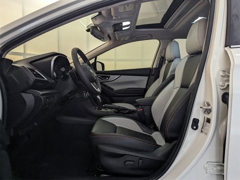 Used 2023 Subaru Crosstrek 2.5i Limited w/ Moonroof Package image 6