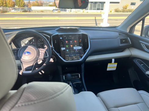 New 2025 Subaru Ascent Limited w/ Popular Package #2 image 6