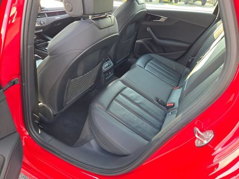 Used 2024 Audi A4 2.0T Premium Plus AWD/4WD image 28