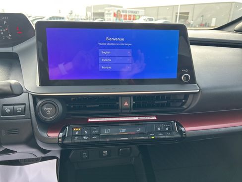 Used 2024 Toyota Prius Prime Premium image 15