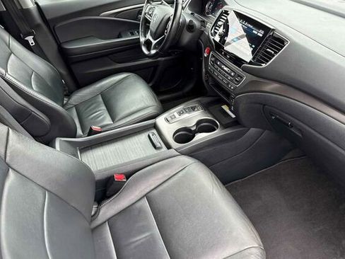 Certified 2022 Honda Pilot Special Edition image 17