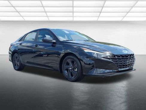 Used 2023 Hyundai Elantra SEL FWD image 10