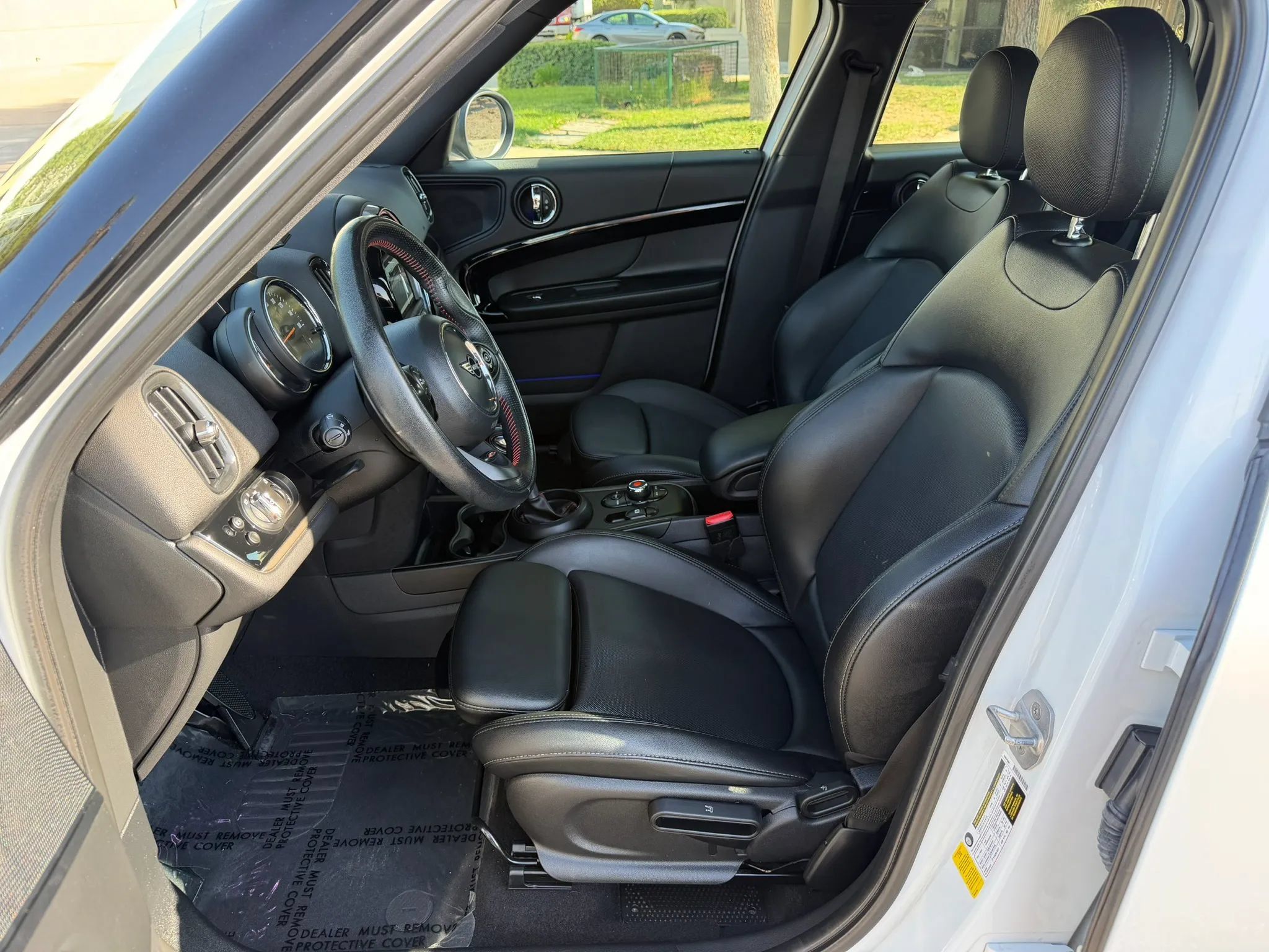Used 2019 MINI Cooper Countryman S w/ Storage Package FWD image 9